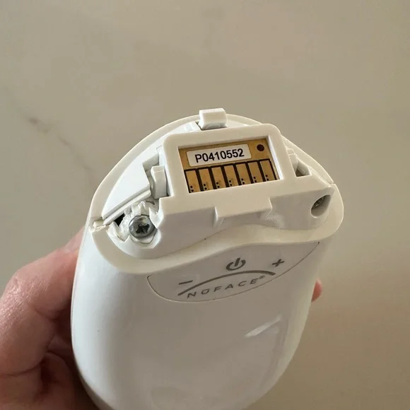 NuFace Trinity Pro Microcurrent Device